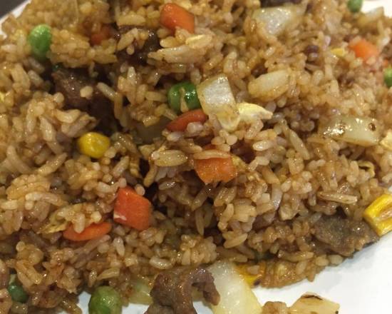 D01 Beef Fried Rice 牛肉炒饭